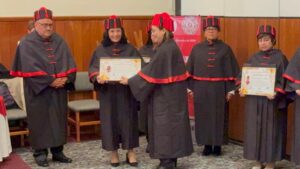 Doctorado Honoris Causa para directora de Colegio Miguel Hidalgo